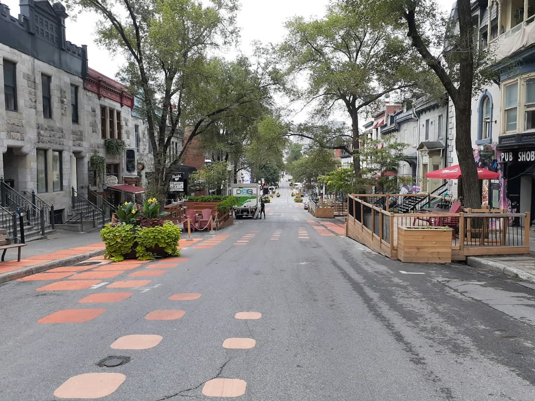 La rue Saint-Denis à Montréal